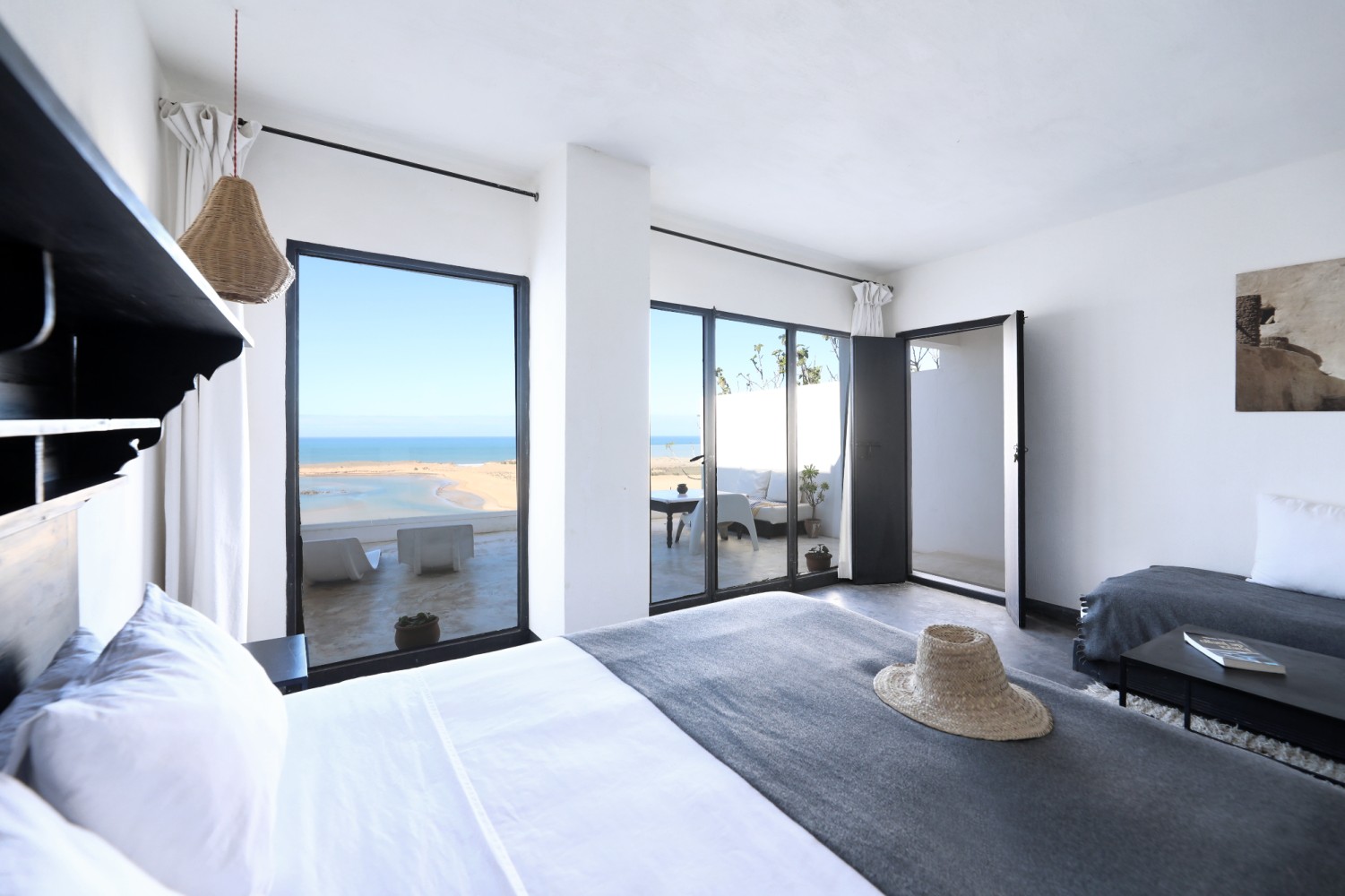 La Suite Lagune, sa terrasse privée ouverte sur la lagune d&rsquo;Oualidia